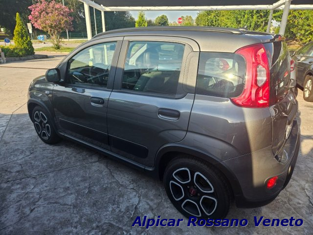 Fiat Panda 1.0 FireFly S&S Hybrid City Life - foto 3 di 4
