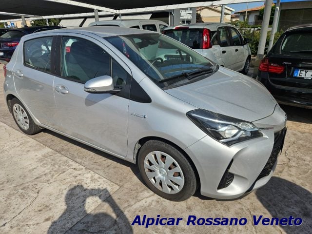 Toyota Yaris 1.5 Hybrid 5 porte Cool hat chback, del 2018, 72.000 km, in vendita a Rossano Veneto (VI)