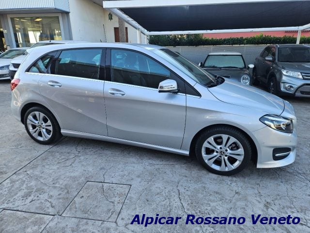Mercedes-Benz B 180 Premium - foto 3 di 4