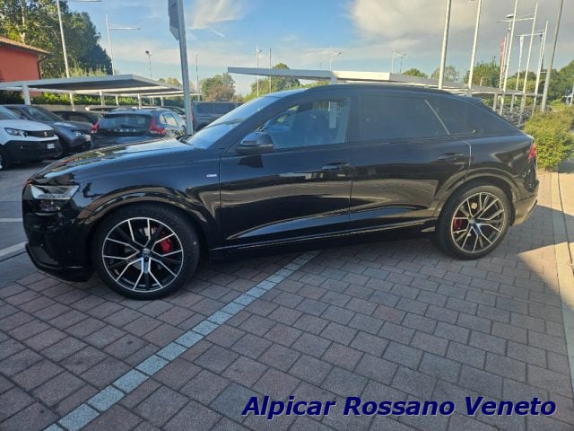 Audi Q8 50 TDI 286 CV quattro tiptronic S line - foto 4 di 4