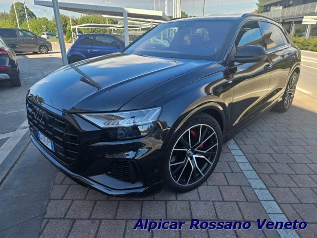 Audi Q8 50 TDI 286 CV quattro tiptronic S line - foto 3 di 4