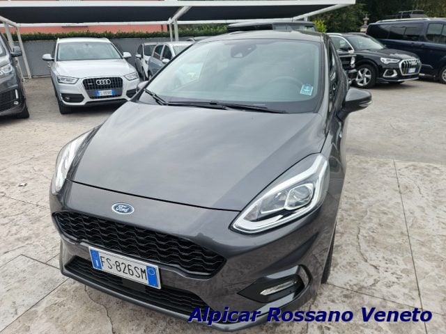 Ford Fiesta 1.5 TDCi 120 CV 5 porte ST-Line - foto 2 di 4