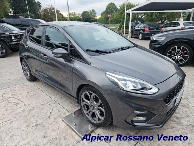Ford Fiesta 1.5 TDCi 120 CV 5 porte ST-Line - foto 4 di 4