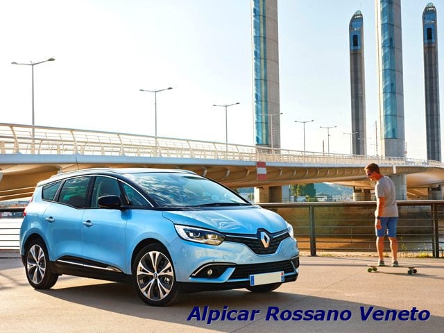 Renault Grand Scenic Blue dCi 120 CV Sport Edition, del 2020, 154.000 km, in vendita a Rossano Veneto (VI)
