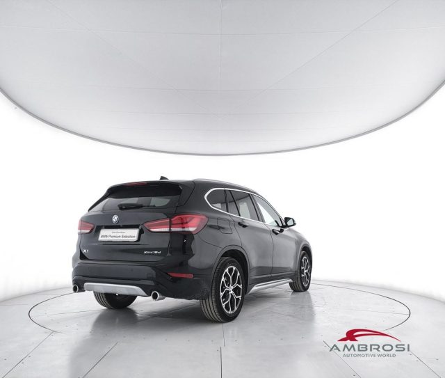 BMW X1 sdrive18d X-Line auto - foto 3 di 4