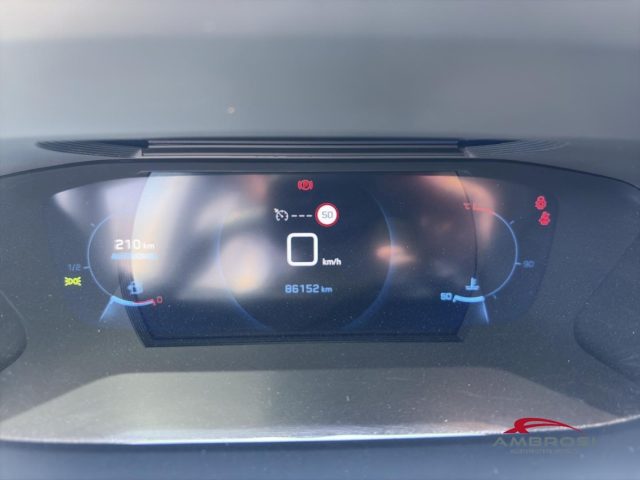 Peugeot 2008 PureTech 130 S&S Allure Pack, del 2022, 86.152 km, in vendita a Corciano (PG)