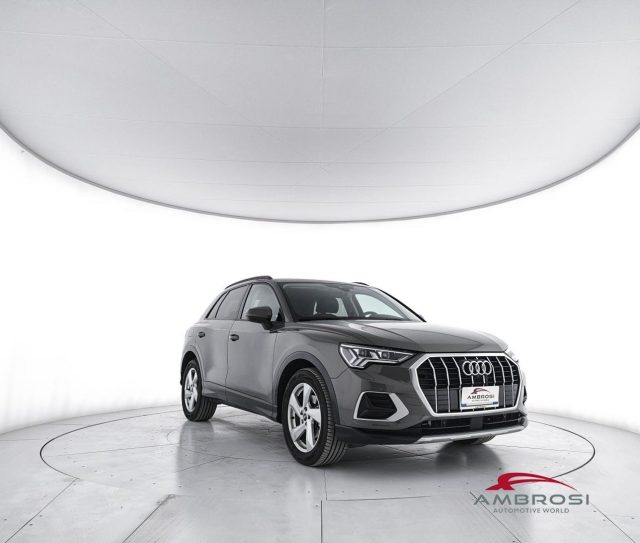 Audi Q3 35 2.0 tdi Business Advanced s-tronic - foto 4 di 4