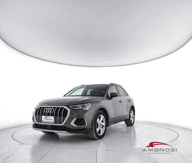 Audi Q3 35 2.0 tdi Business Advanced s-tronic - foto 1 di 4