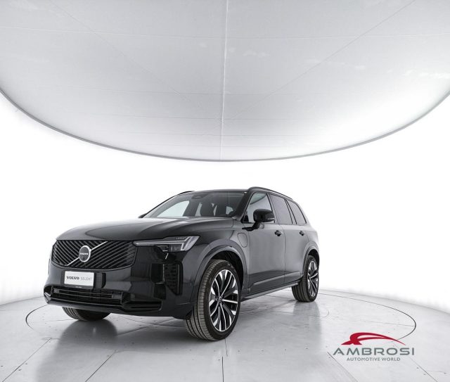 Volvo XC90 2.0 t8 phev Plus Dark awd 7p.ti auto usato a CORCIANO