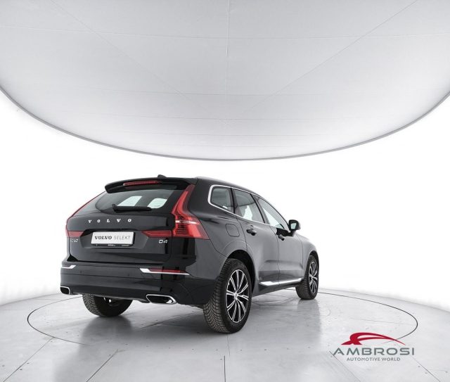 Volvo XC60 D4 AWD Geartronic Inscription - foto 3 di 4