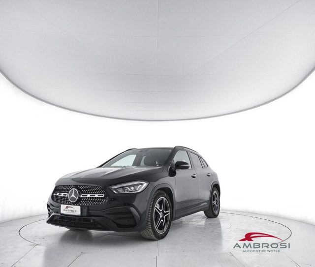 Mercedes-Benz GLA 200 200 d Automatic 4Matic Premium usato a CORCIANO