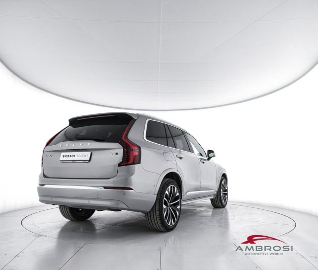 Volvo XC90 B5 AWD automatico Plus Bright 7 P.ti - foto 4 di 4