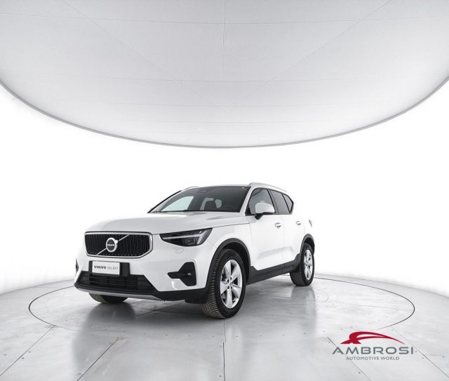 Volvo XC40 2.0 b3 Core auto usato a CORCIANO