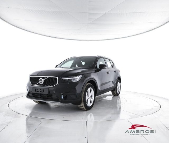 Volvo XC40 B3 Mild hybrid Benzina Core nuovo a CORCIANO
