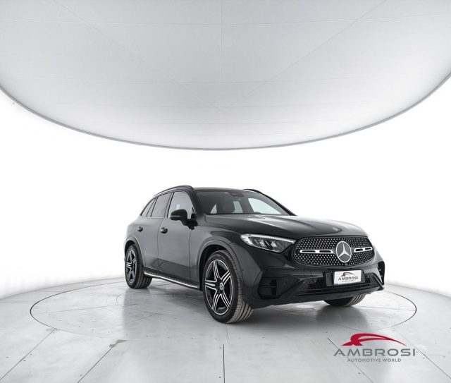 Mercedes-Benz GLC 220 220 d Premium Plus 4matic auto AMG Line - foto 3 di 4