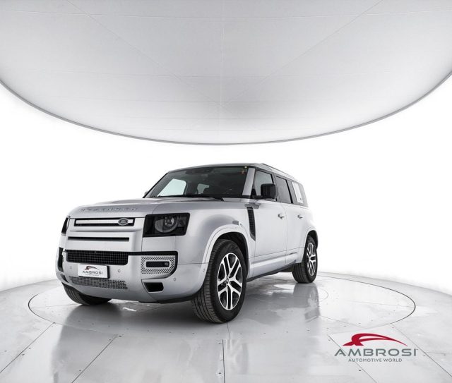 Land Rover Defender 110 3.0d i6 mhev SE awd 250cv auto usato a CORCIANO