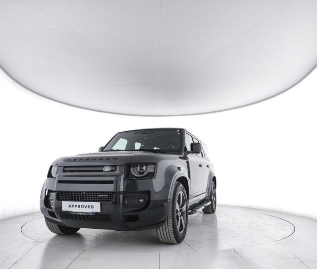 Land Rover Defender 130 3.0D I6 250 CV AWD Auto X-Dynamic HSE 8 posti - foto 2 di 4