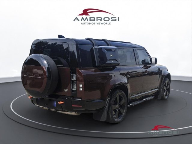 Land Rover Defender 130 3.0d i6 mhev X awd 300cv auto 8p.ti - foto 3 di 4