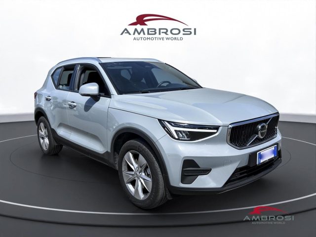 Volvo XC40 2.0 b3 Core auto - foto 3 di 4