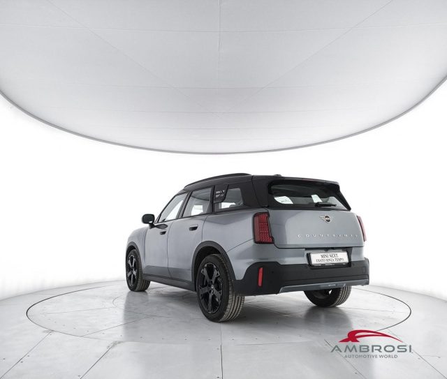 MINI Countryman Cooper D 2.0 48V D Classic auto - foto 4 di 4