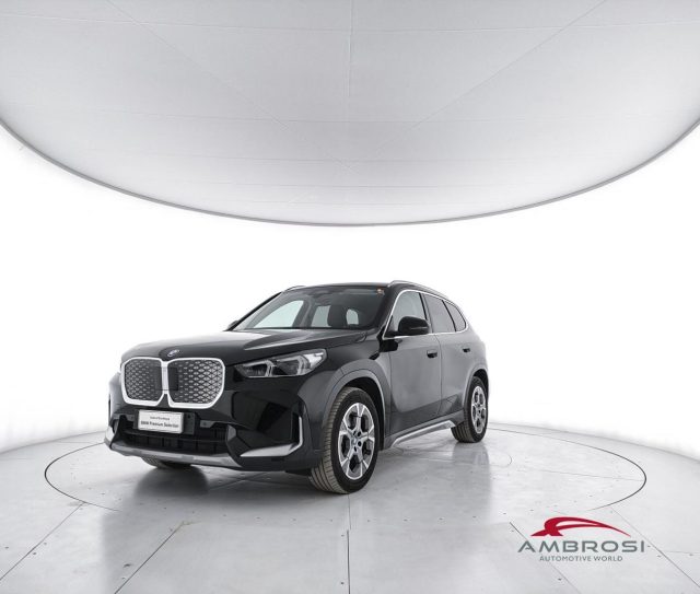 BMW iX1 edrive 20 Special Edition usato a CORCIANO