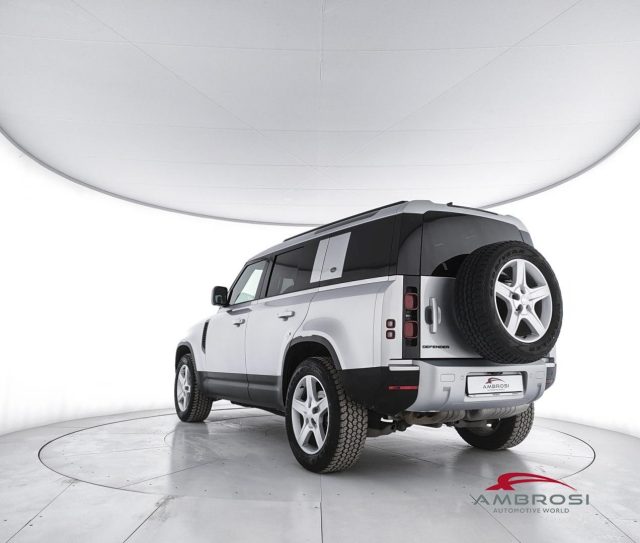 Land Rover Defender 110 3.0d i6 mhev SE awd 200cv auto - AUTOCARRO N1 - foto 4 di 4