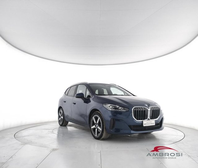 BMW 218 Serie 2 d Auto - foto 2 di 4