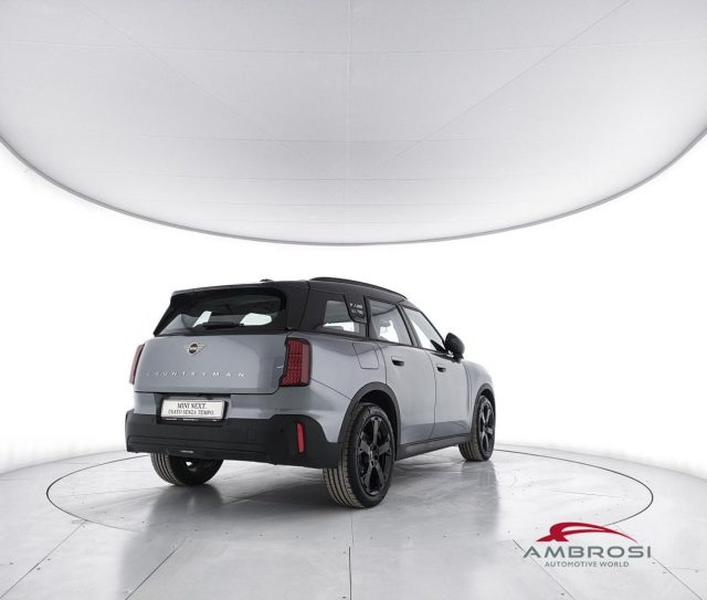 MINI Countryman Cooper D 2.0 48V D Classic auto - foto 3 di 4