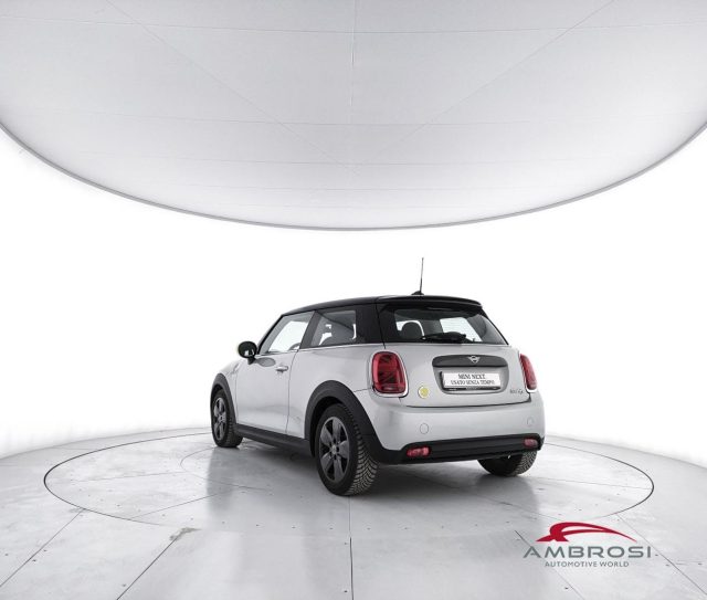 MINI Cooper SE 3 porte Cooper S - foto 4 di 4
