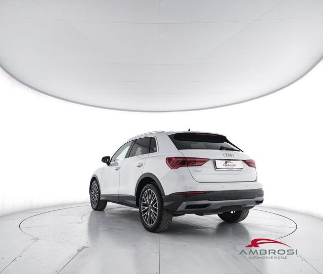 Audi Q3 35 2.0 tdi Business Advanced s-tronic - foto 4 di 4