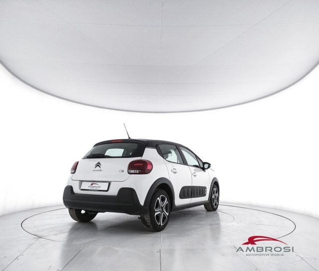 Citroen C3 PureTech 83 S&S Shine - foto 3 di 4
