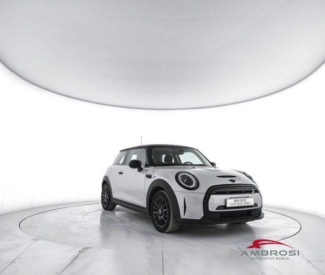 MINI Cooper SE 3 porte Yours - foto 2 di 4