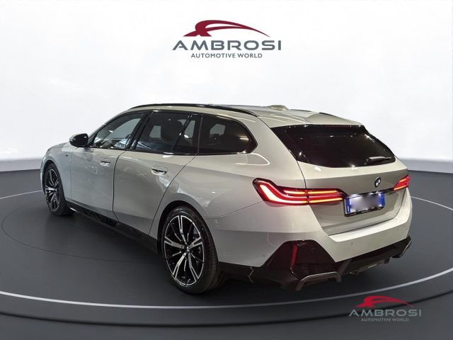 BMW 520 Serie 5 d X-Drive M-Sport Pro Travel Confort Packa - foto 4 di 4