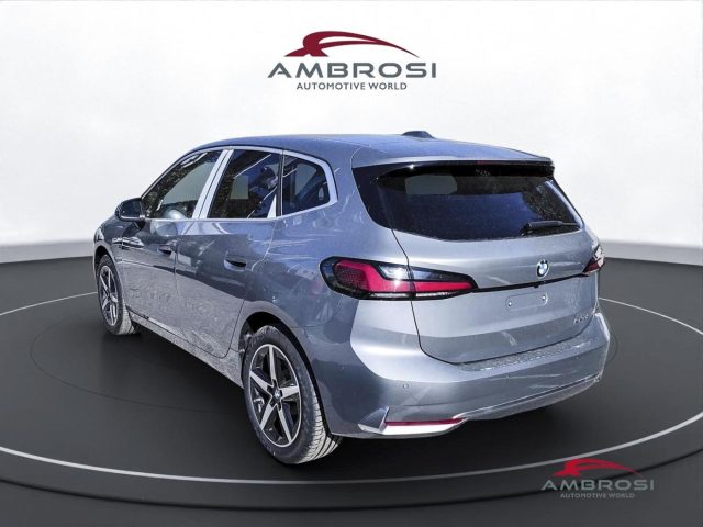BMW 218 Serie 2 d Luxury Line Innovation Package - foto 4 di 4