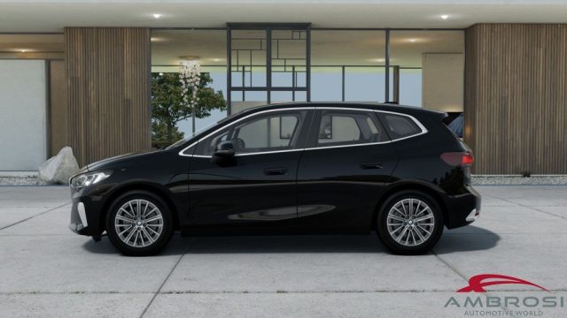 BMW 218 Serie 2 d Active Tourer Luxury - foto 4 di 4