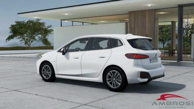 BMW 220 Serie 2 i Active Tourer Msport - foto 2 di 4