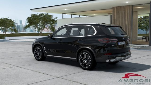 BMW X5 xDrive30d 48V - foto 2 di 4