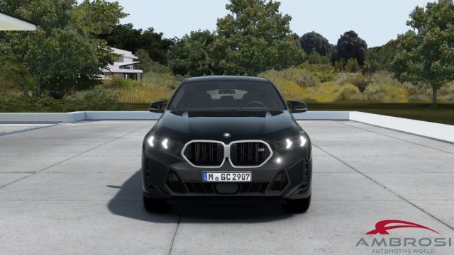 BMW X6 M60i xDrive - foto 4 di 4