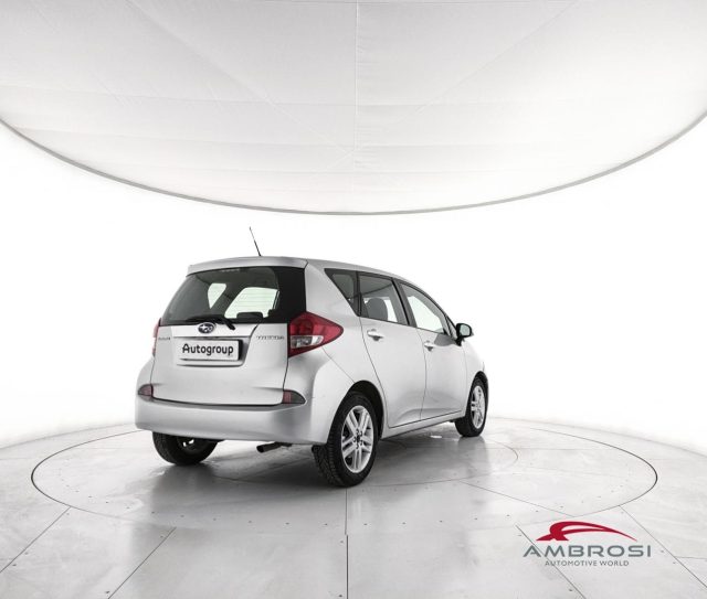 Subaru Trezia 1.3i-L 6MT Trend - foto 3 di 15