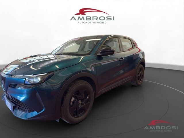 Alfa Romeo Junior 1.2 ibrida 145cv edct6 - foto 1 di 4