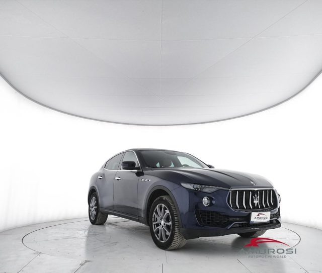 Maserati Levante Levante V6 AWD Granlusso - foto 3 di 4