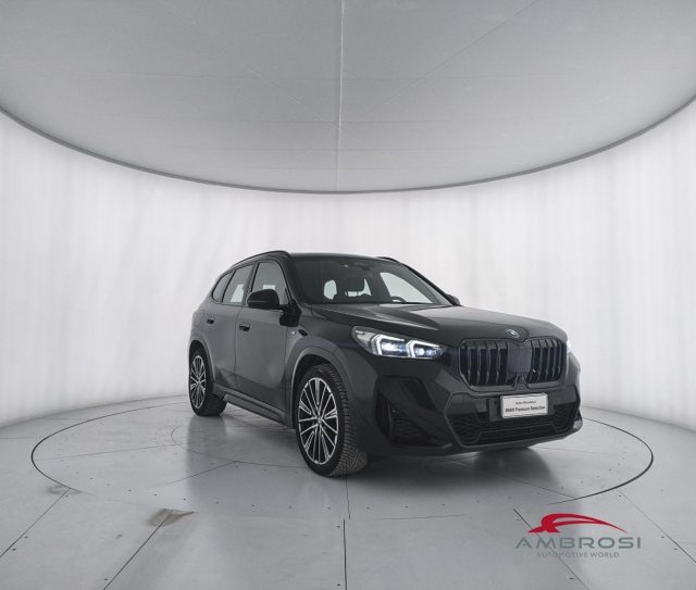 BMW X1 xDrive 23d M-sport - foto 4 di 4