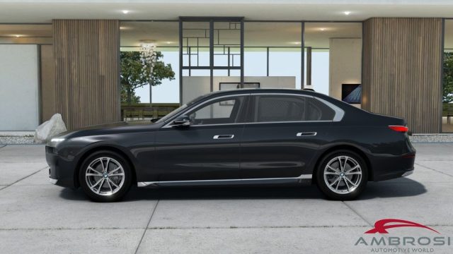 BMW 740 Serie 7 d xDrive 48V - foto 4 di 4