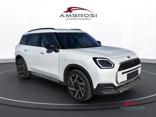 MINI Countryman Cooper S ALL4 Favoured - foto 2 di 4