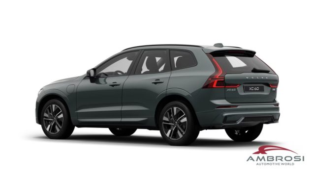 Volvo XC60 B5 AWD Mild hybrid Benzina Plus Dark - foto 3 di 3