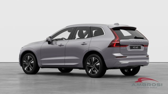 Volvo XC60 B5 AWD Mild hybrid Benzina Plus Bright - foto 3 di 4