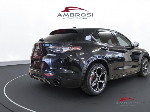 Alfa Romeo Stelvio My24 Veloce - foto 3 di 4