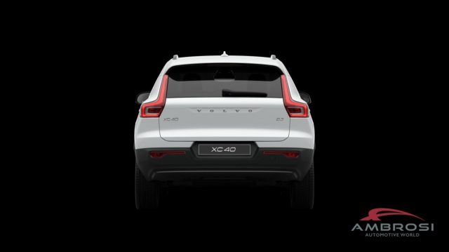 Volvo XC40 B3 Mild hybrid Benzina Plus - foto 4 di 4
