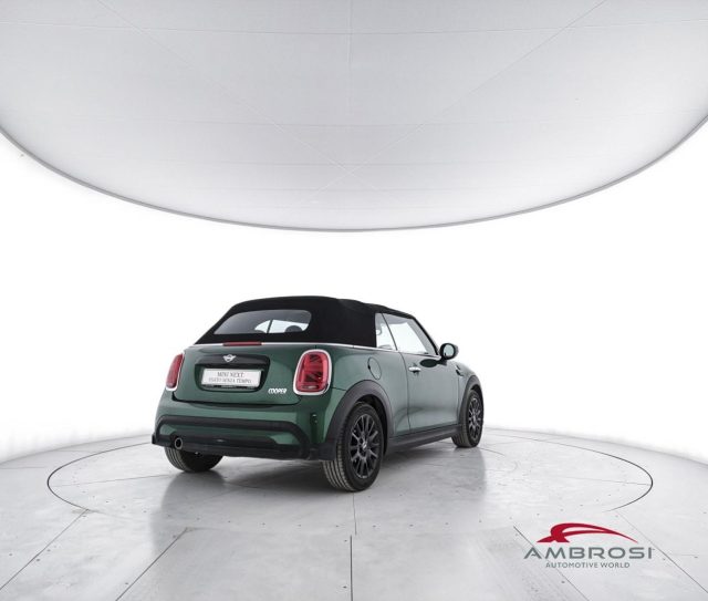 MINI Cabrio Cooper 1.5 Cooper Classic auto - foto 4 di 4