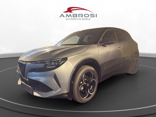 Alfa Romeo Junior My25 Ibrida Q4 - foto 2 di 4